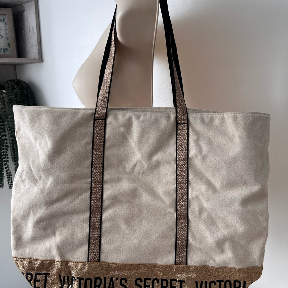 Victoria's Secret Beige and Glittery Gold Tote NWOT - Picture 3 of 6